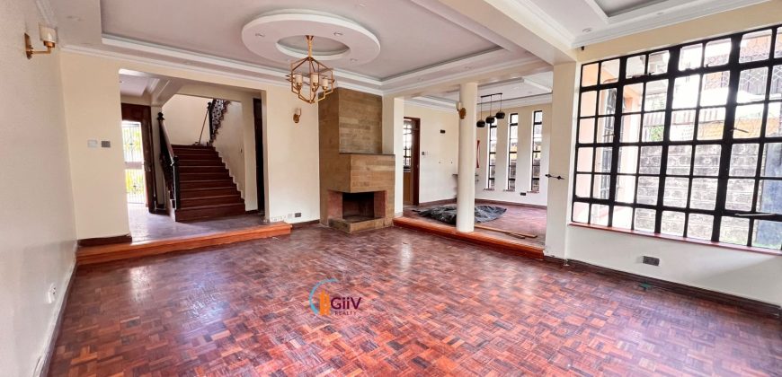 Newly Renovated 5 Bedroom Townhouse