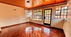 Newly Renovated 5 Bedroom Townhouse