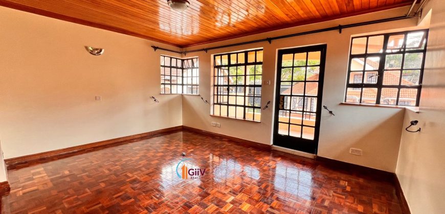 Newly Renovated 5 Bedroom Townhouse