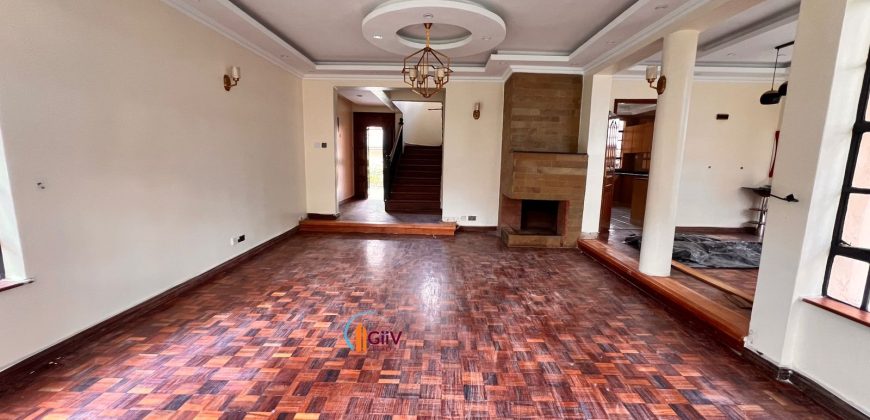 Newly Renovated 5 Bedroom Townhouse