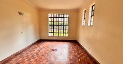 Newly Renovated 5 Bedroom Townhouse