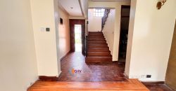 Newly Renovated 5 Bedroom Townhouse