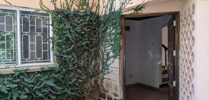 Pet friendly 3bedroom maisonettes and study room