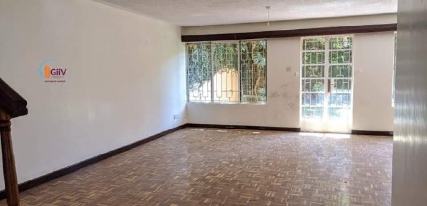 Pet friendly 3bedroom maisonettes and study room