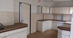 Pet friendly 3bedroom maisonettes and study room