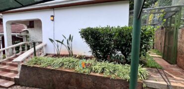 KYUNA; 2 Bedroom furnished cottage with a private outdoor space.