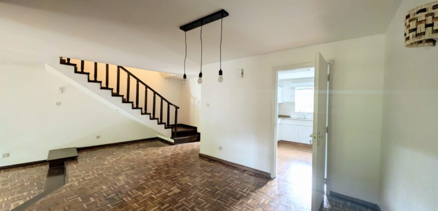 STATE HOUSE ROAD(ARBORETUM); 3 Bedroom unfurnished duplex garden Apartment.
