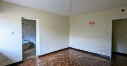 Riverside; 4 BR Maisonette to Let